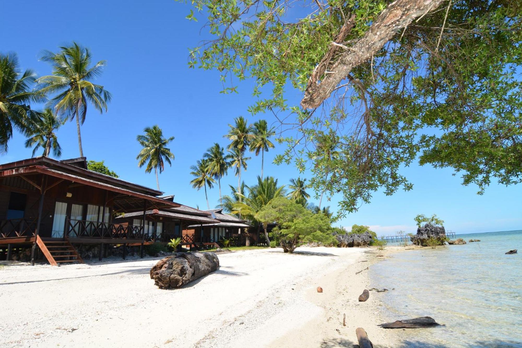 Nunukan Island Resort Maratua Island Exteriör bild