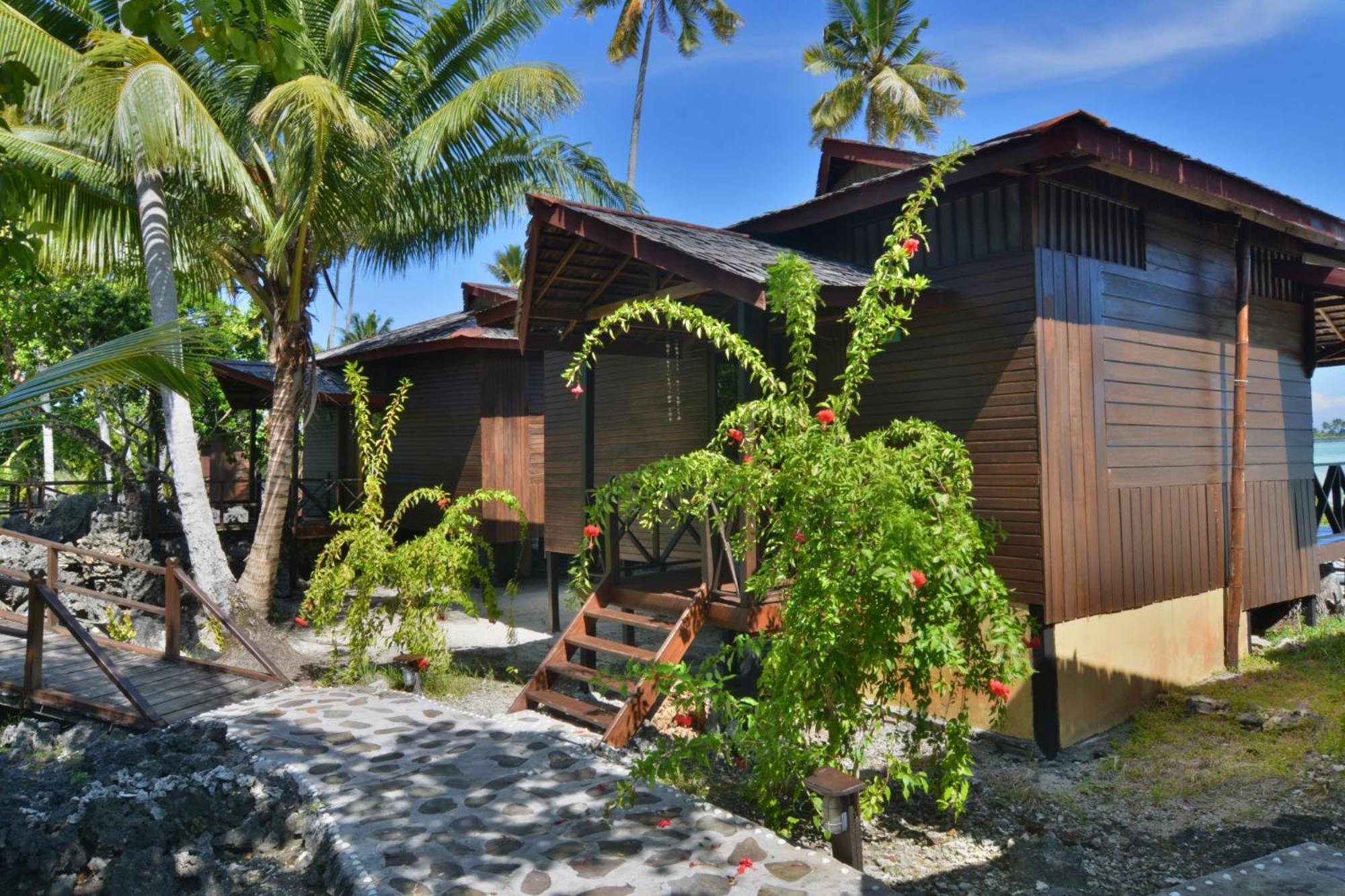 Nunukan Island Resort Maratua Island Exteriör bild