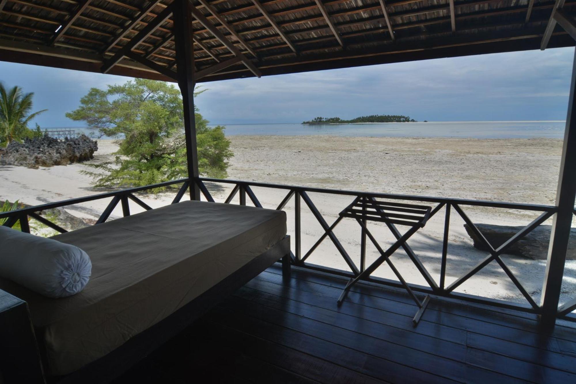 Nunukan Island Resort Maratua Island Exteriör bild