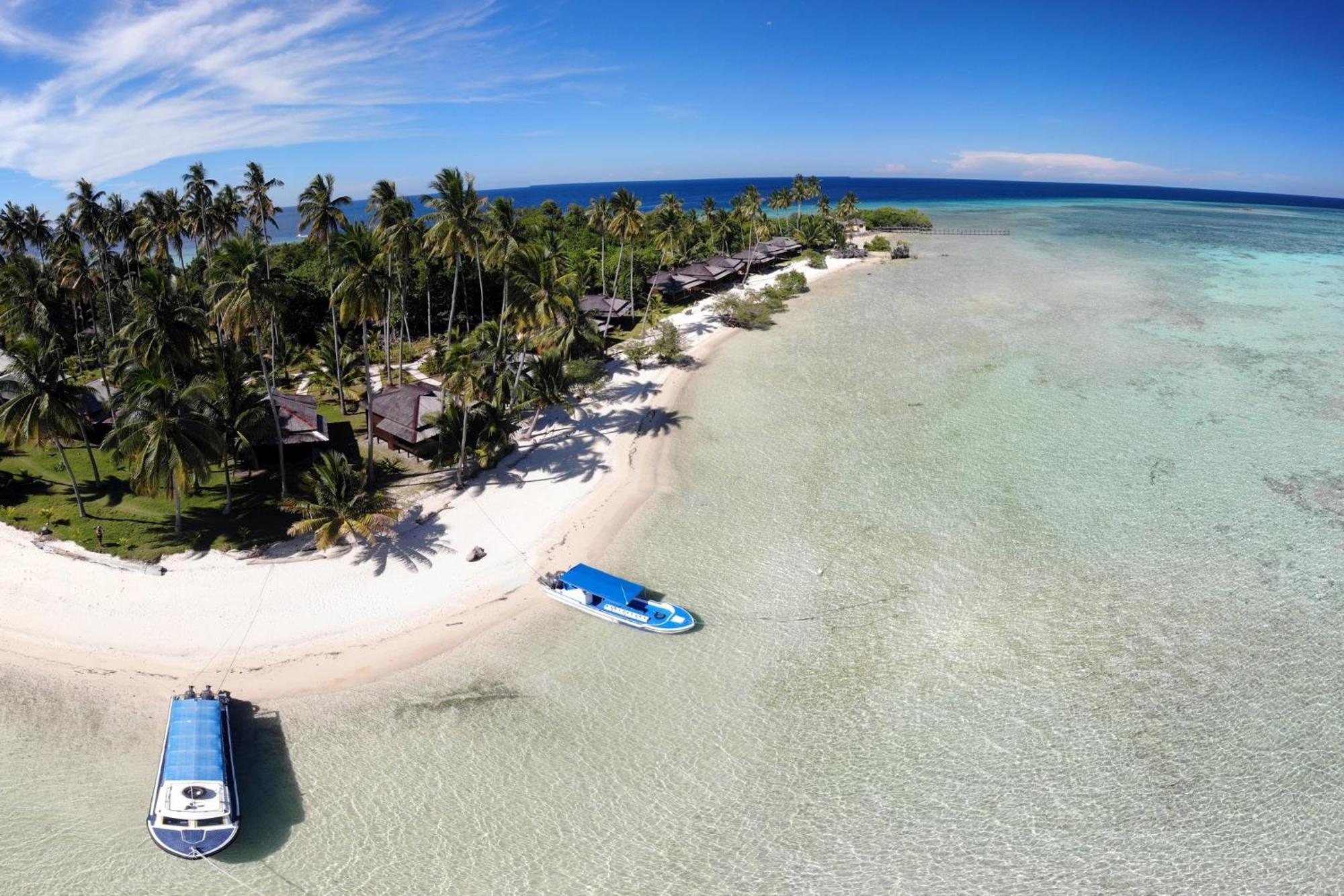 Nunukan Island Resort Maratua Island Exteriör bild