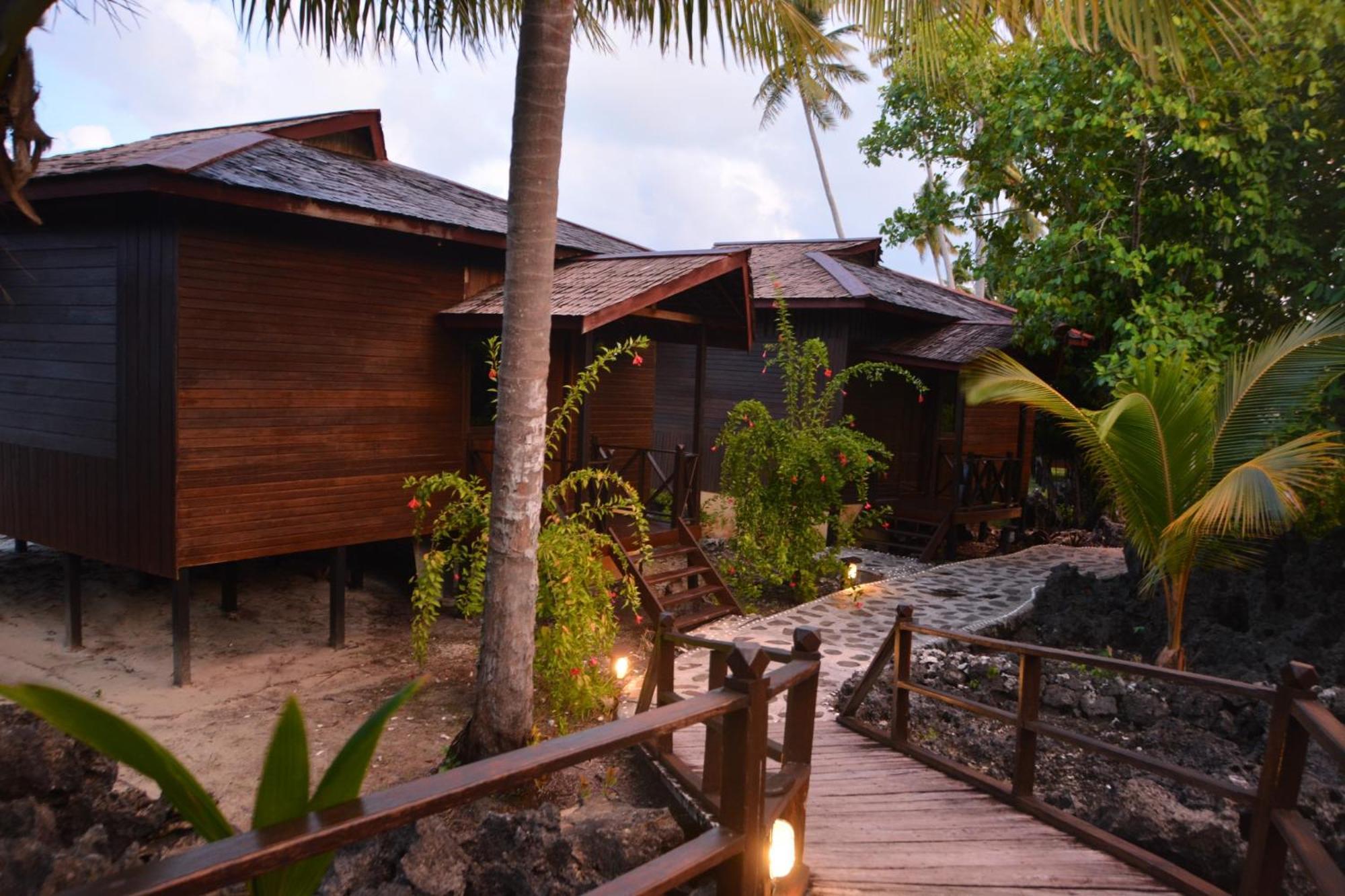 Nunukan Island Resort Maratua Island Exteriör bild
